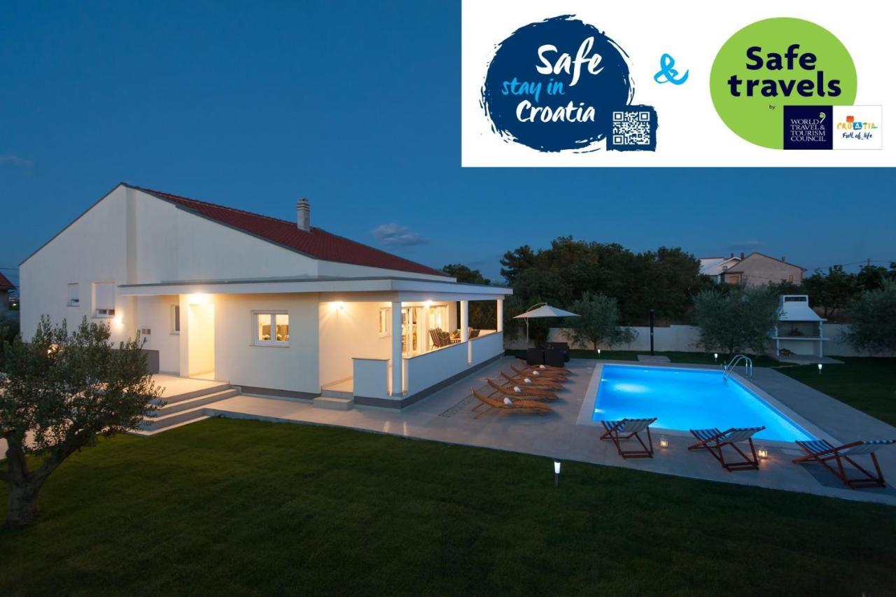 Villa Karla Debeljak - Zadar Buitenkant foto