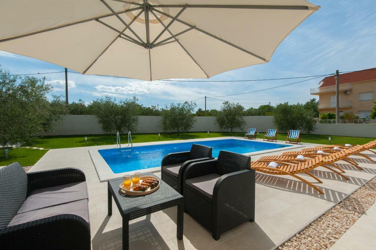 Villa Karla Debeljak - Zadar Buitenkant foto