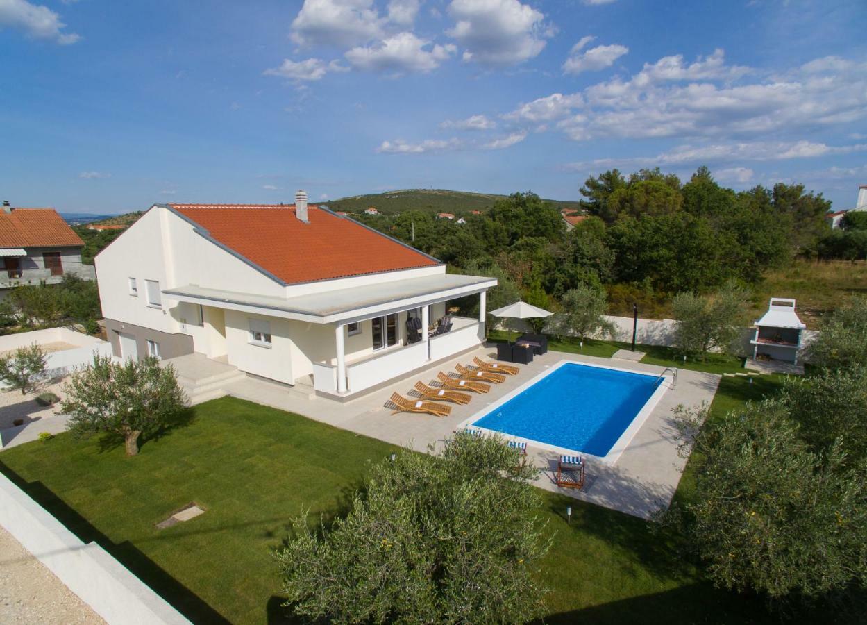 Villa Karla Debeljak - Zadar Buitenkant foto